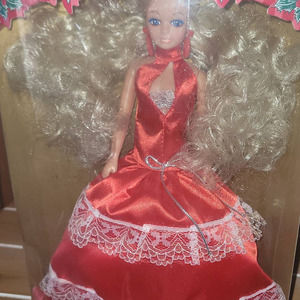 Totsy Julie 11 1/2" Fashion Doll New in Box